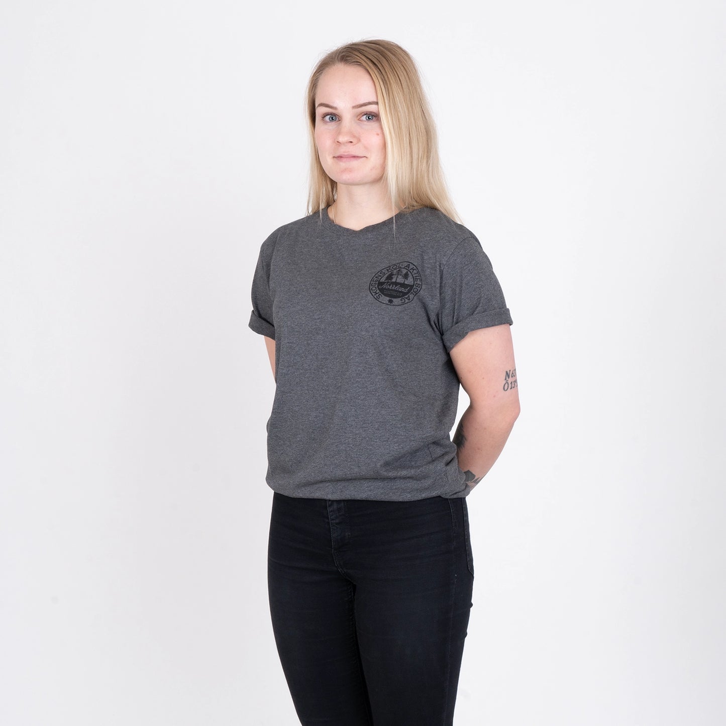 SQRTN x Skogens T-shirt Kolab Kolgrå